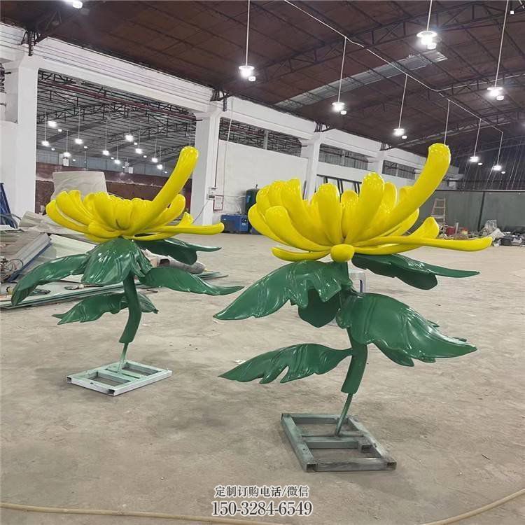 现代菊花雕塑定制，中式工艺，菊花雕塑造型优价