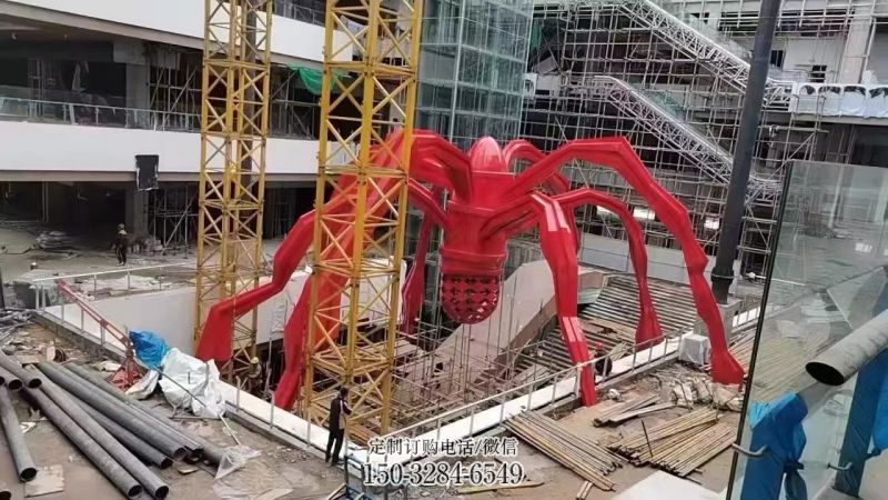 几何蜘蛛雕塑 庭院仿真雕塑 彩绘摆件 几何蜘蛛雕塑 庭院仿真雕塑 彩绘摆件