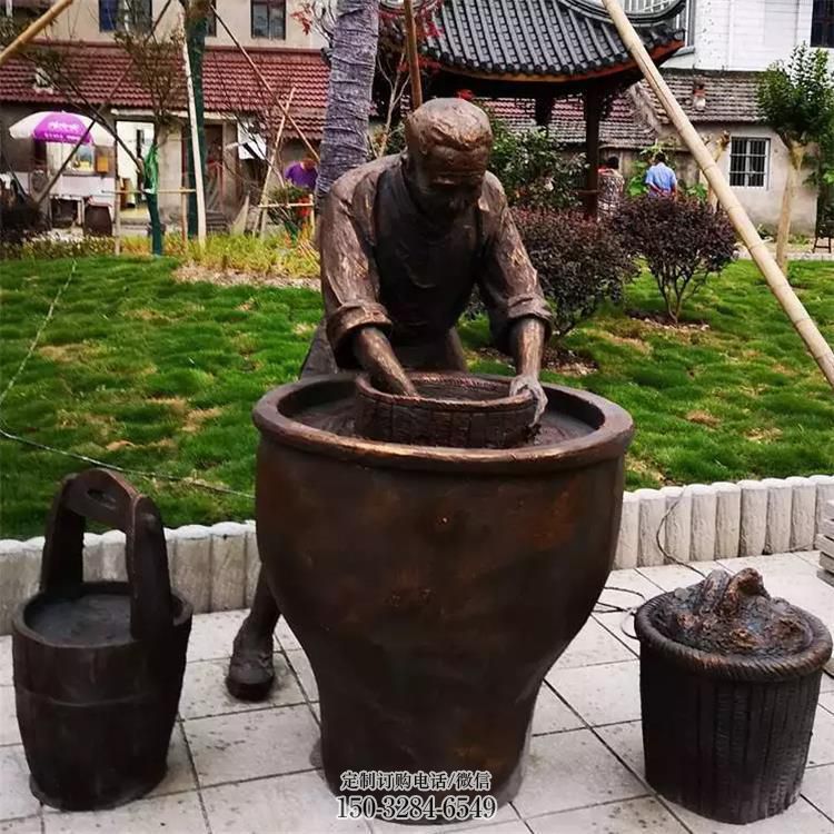 打水人物雕塑,玻璃钢仿古人物雕塑摆件 打水人物雕塑,玻璃钢仿古人物雕塑摆件