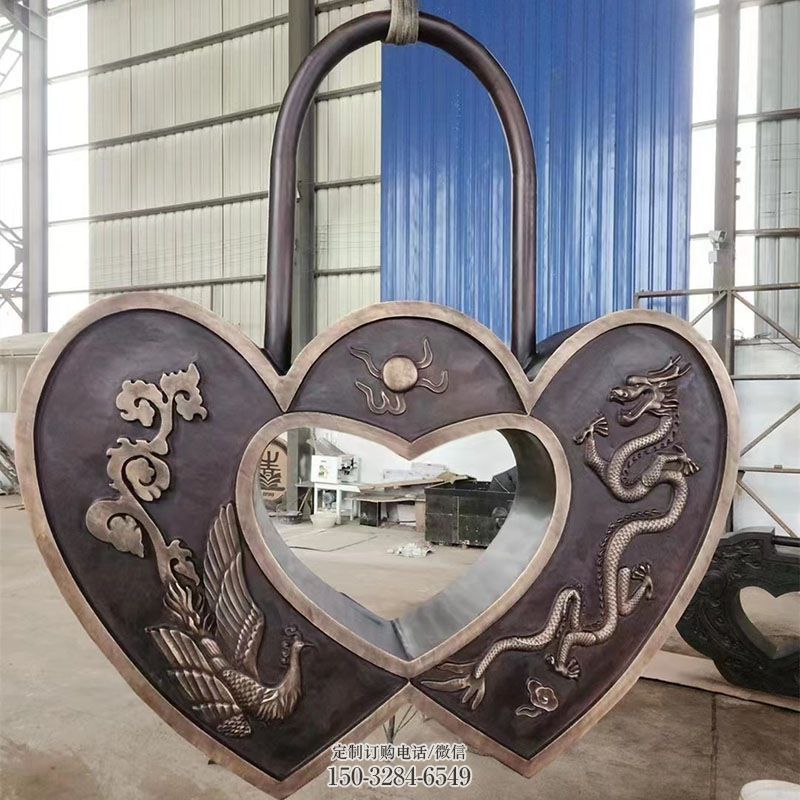 景观锁子雕塑制造,欧式风格,玻璃钢锁子雕塑定价 景观锁子雕塑制造,欧式风格,玻璃钢锁子雕塑定价